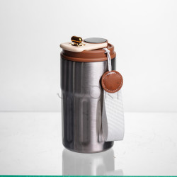 Термочашка Coffee 400 мл с ремешком и датчиком температуры, коричневый Yiwu HP-GM-1 Твой стильный выбор 