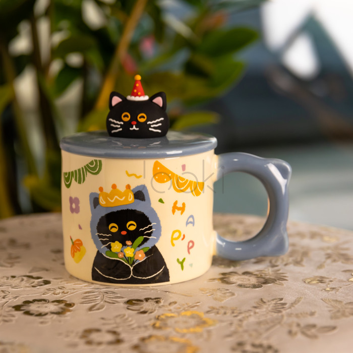 Кубок порцелянова з кришкою Kitten's Birthday 400 (мл) подарункова кружка прикольна чашка для дітей на подарунок Синій FM-24A Продумано до деталей 