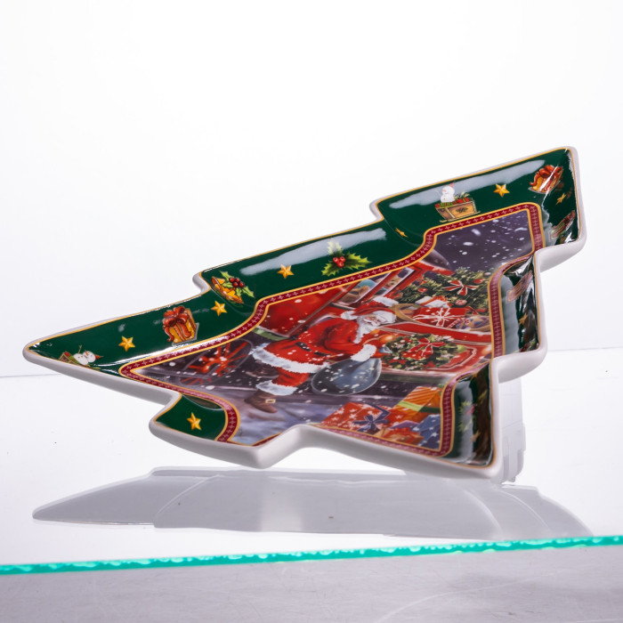 Блюдо сервировочное новогоднее для закусок из фарфора Santa 29×24×2 (см) HP-SDHK-18  Jooki