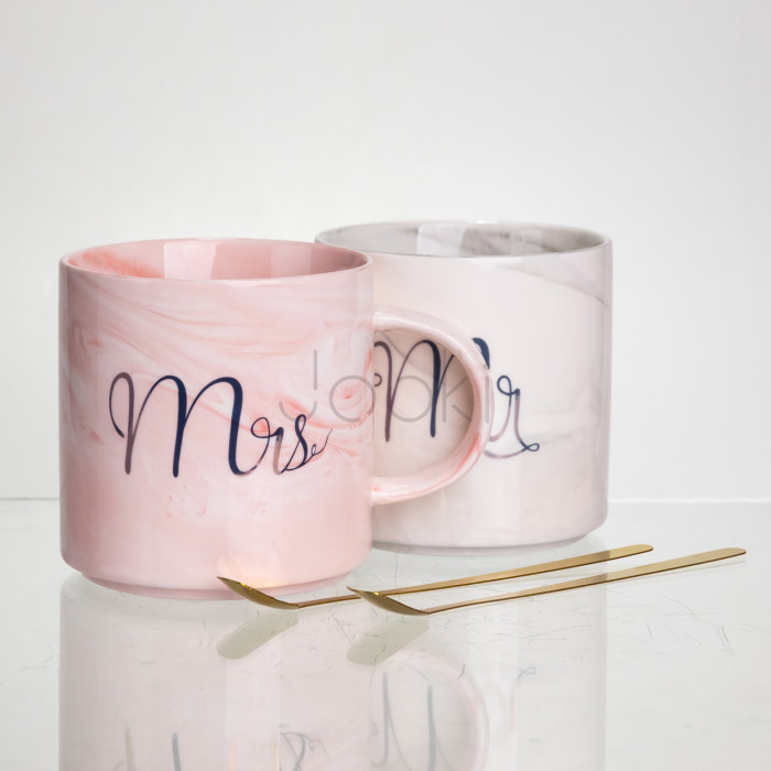 Набор парных фарфоровых чашек Mr&Mis 2 (шт) по 400 (мл) чашки на подарок с ложкой FM-28 Практическое решение Jooki