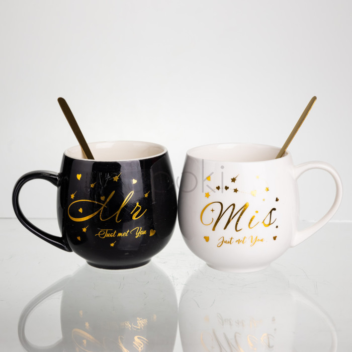 Набор парных фарфоровых чашек Mr&Mis 2 (шт) по 350 (мл) чашки на подарок с ложкой Черный с белым FM-29 Для комфорта каждый день 