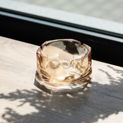 Пепельница стеклянная Diamond Faceted 12 см, золотистый Yiwu HP-34-78 Функциональность Jooki