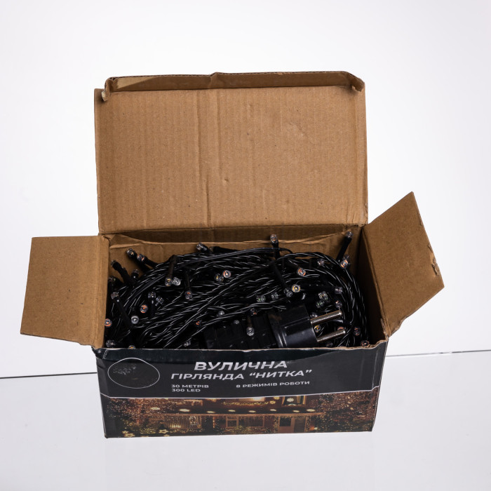 Гірлянда Нитка вулична 30 (м) 300 LED чорний провід Мультиколір CF300L30MBML Надійний вибір Jooki