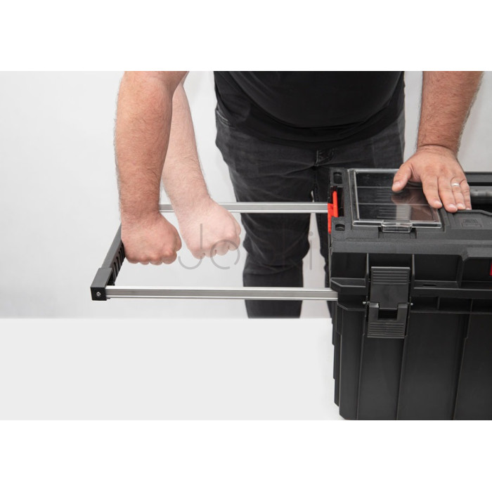 Мобильный ящик на колесах QBRICK SYSTEM ONE Trolley Vario с телескопической ручкой